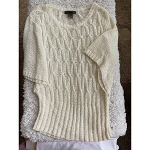 Isa Women’s Sz. L Ivory Wide Sleeve Light Sweater. Delicate, Pretty